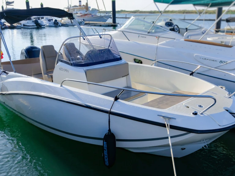 Motorboot mit oder ohne Skipper Quicksilver mieten in Cambrils