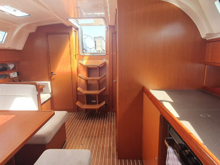 Bavaria Cruiser 41 mieten Portisco