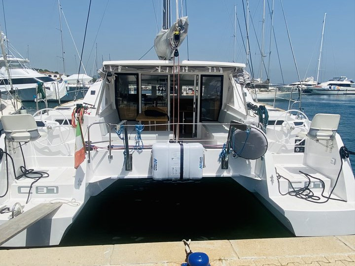 Ein C-CATAMARANS C Cat 37 mieten in Portisco