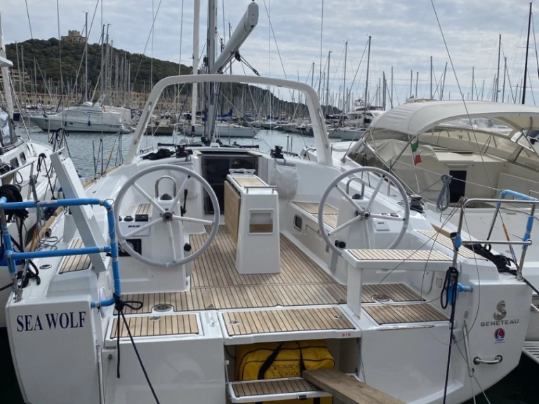 Vermietung Segelboot Bénéteau mit Führerschein