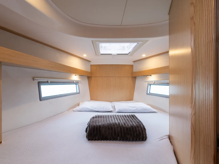 Bavaria Bavaria C38 mieten Néa Péramos