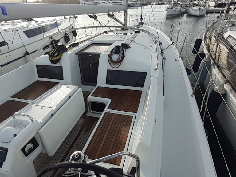 Segelboot mieten in Portisco zum besten Preis