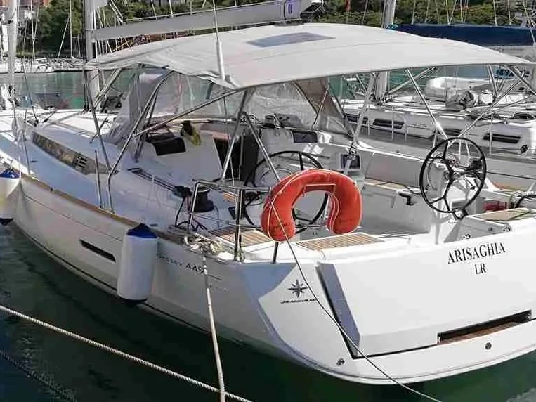 YachtCharter in Agropoli - Jeanneau Sun Odyssey 449 auf SamBoat