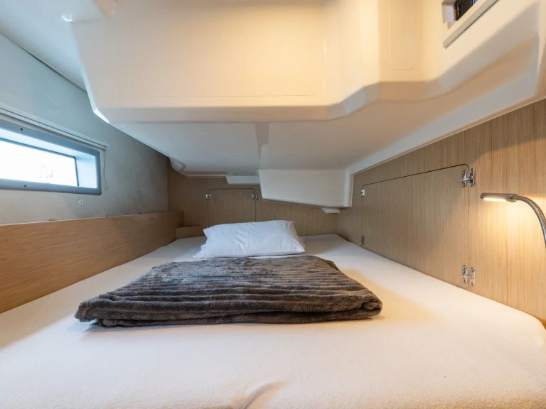 Boot mieten Néa Péramos günstig Bavaria C38