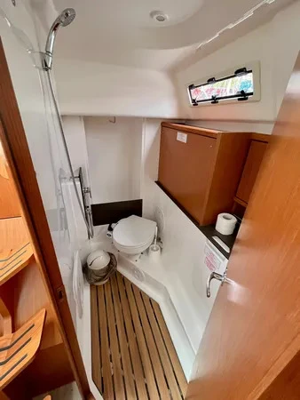 Bavaria Cruiser 34 mieten Punat