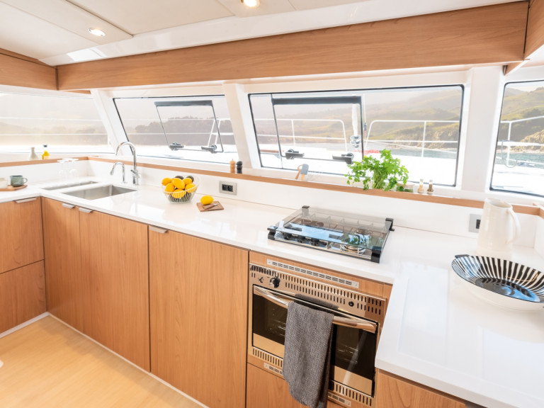 Katamaran mieten in Pirovac zum besten Preis