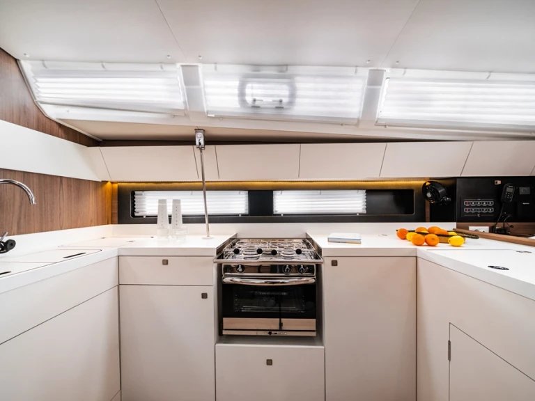 Segelboot mieten in Néa Péramos - Jeanneau Sun Odyssey 455