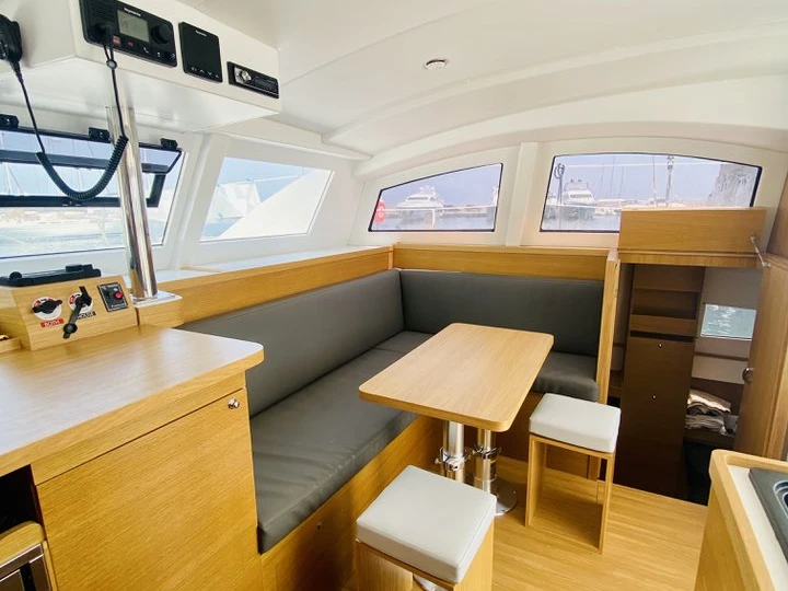 C-CATAMARANS C Cat 37 mieten Portisco