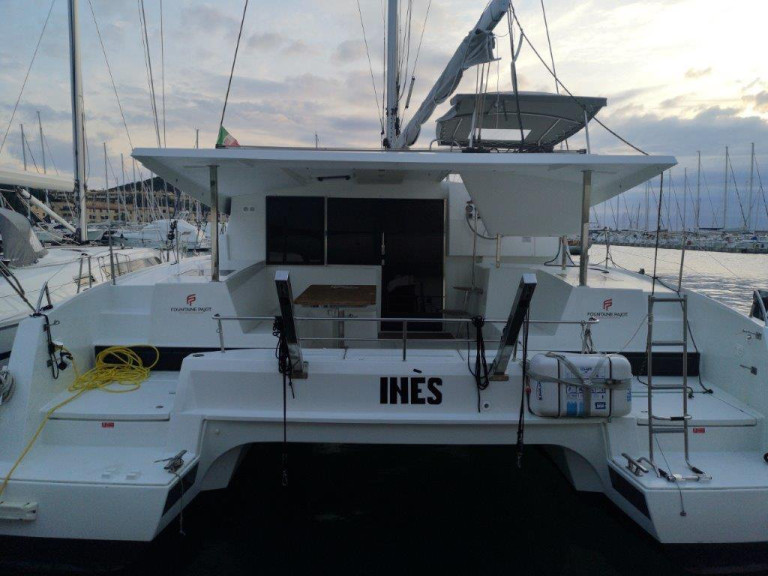 Fountaine Pajot Lucia 40 mieten Portisco