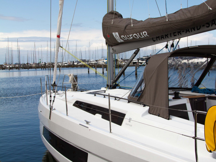 Segelboot mit oder ohne Skipper Dufour mieten in Rostock