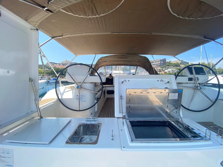 YachtCharter in Milazzo - Dufour Dufour 520 Grand Large auf SamBoat