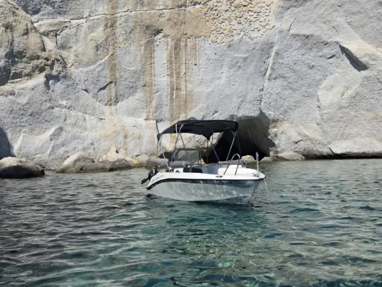 Bootsverleih Isatek Cobra 495 Mílos Samboat