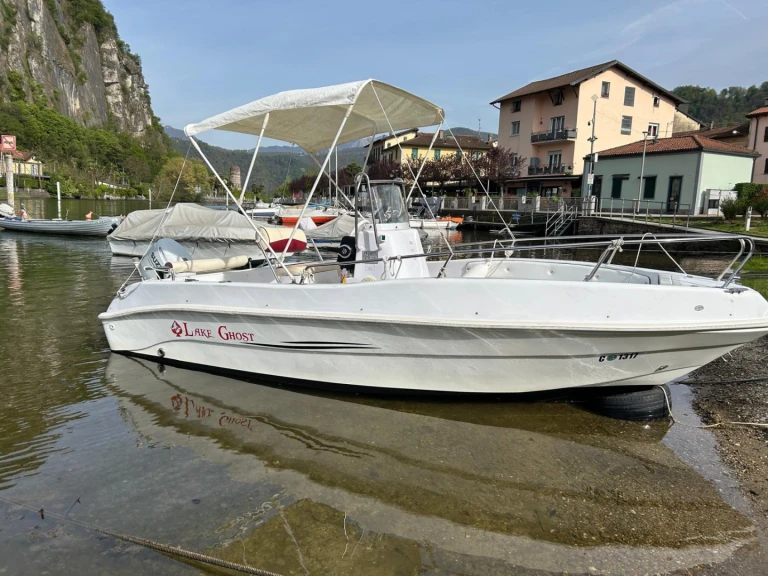 YachtCharter in Lavena Ponte Tresa - Bellingardo Sea Ghost auf SamBoat