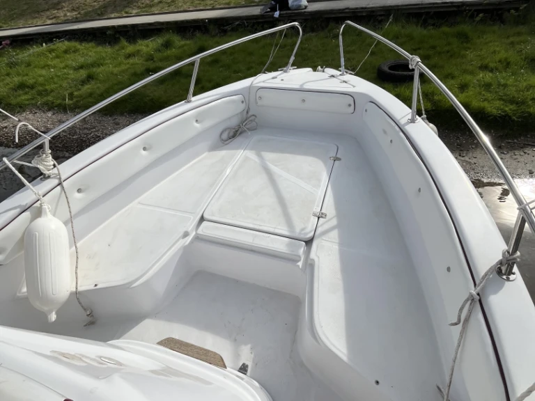 Bootsverleih Bellingardo Sea Ghost Lavena Ponte Tresa Samboat