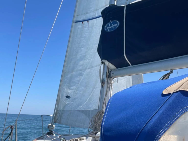 Bootsverleih Bénéteau First 260 Spirit Marina di Portorosa Samboat