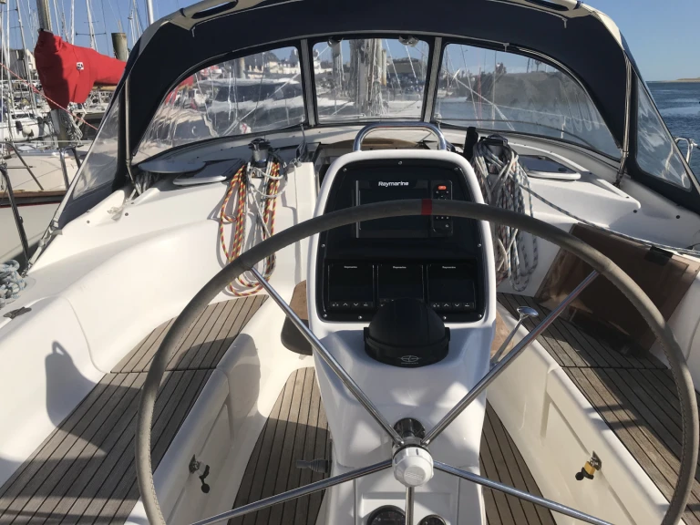 YachtCharter in Locmiquélic - Bavaria Bavaria 39 Cruiser auf SamBoat