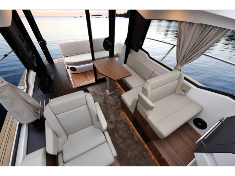 Boot mieten Trogir günstig Grandezza 30 OC