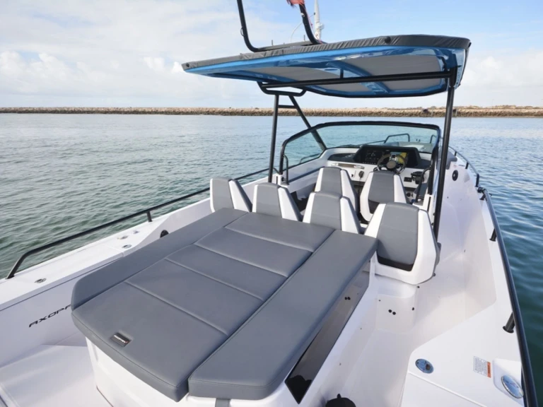 Axopar Axopar 28 T-Top mieten Korfu