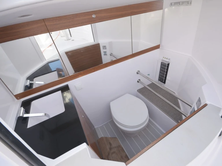 Motorboot mieten in Korfu - Axopar Axopar 28 T-Top