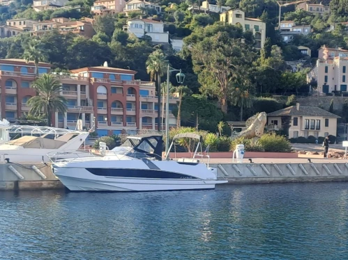 Bénéteau Flyer 8.8 SUNdeck mieten Mandelieu-la-Napoule