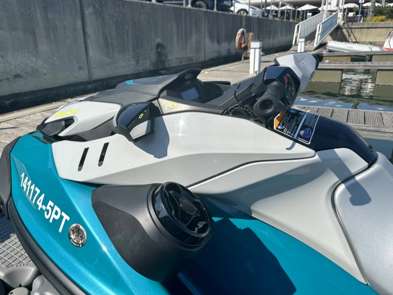Jetski mieten in Cascais - Sea-Doo GTI SE 170 AUDIO