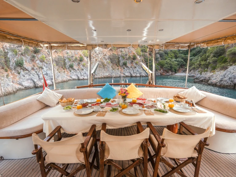 YachtCharter in Fethiye -  Junior Tarkan - Premium Gulet auf SamBoat