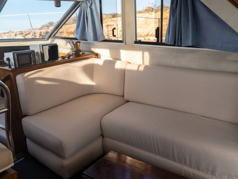 Motorboot mieten in Sant Antoni de Portmany zum besten Preis