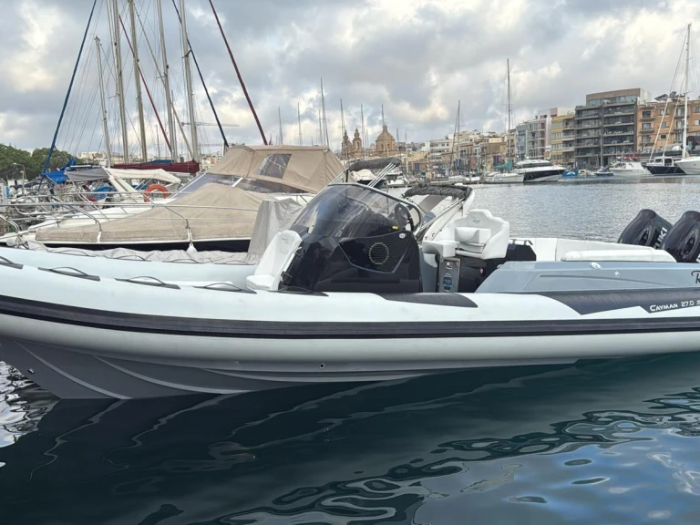 Bootsverleih Ranieri Cayman 27 Sport Touring Pietà Samboat