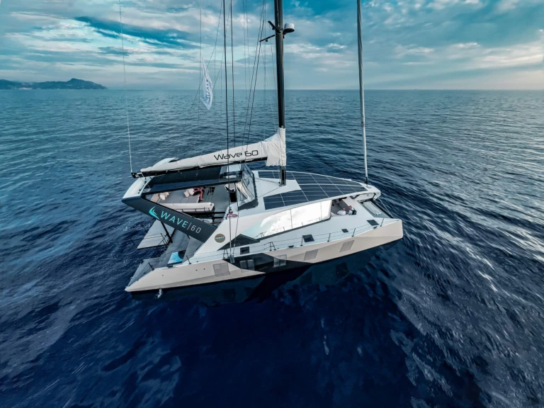 Wave Wave 60 mieten Olbia