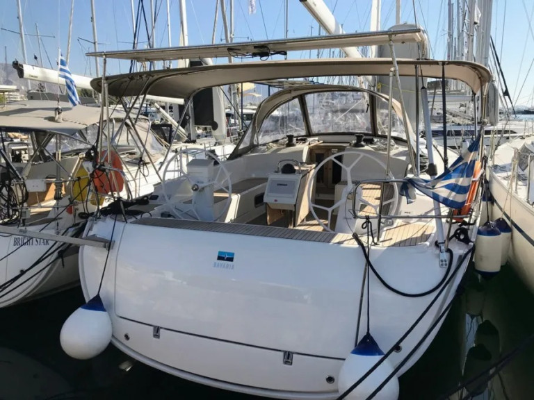 Bootsverleih Bavaria Bavaria Cruiser 51 (5 cab.) Gouviá Samboat