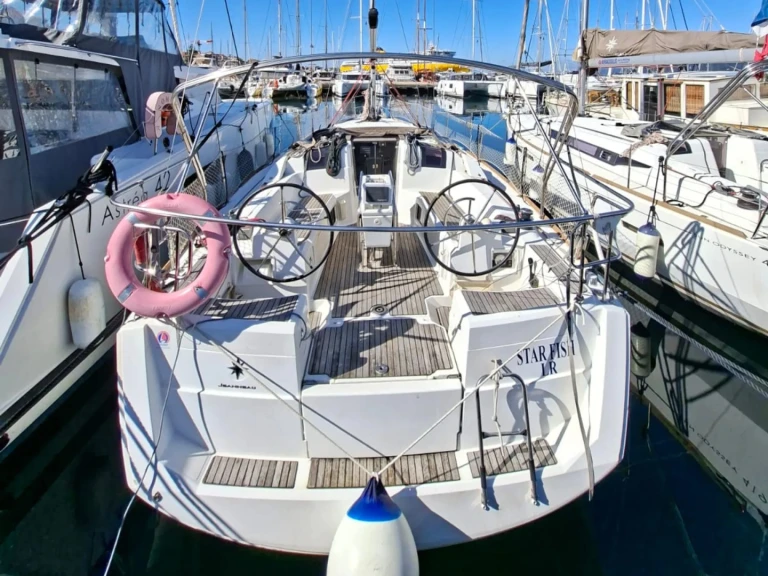 Segelboot mieten in Propriano - Jeanneau Sun Odyssey 389 (3 cab.)