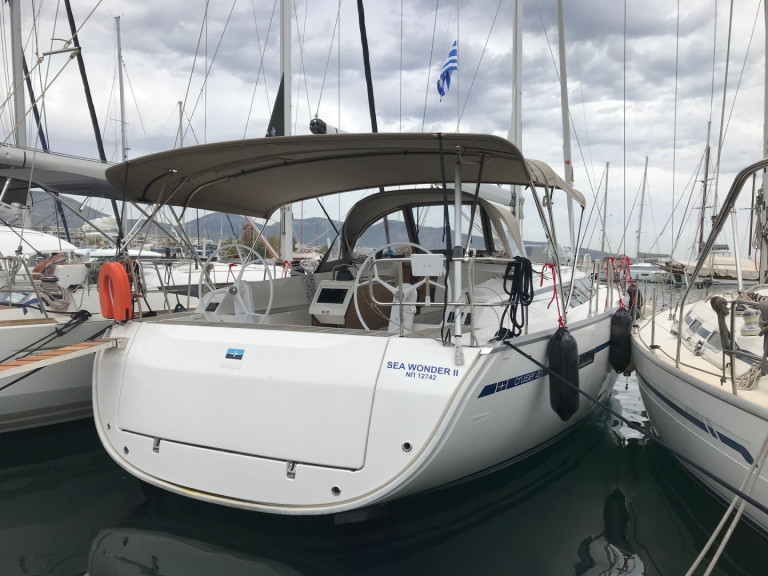Segelboot mit oder ohne Skipper Bavaria mieten in Gouviá