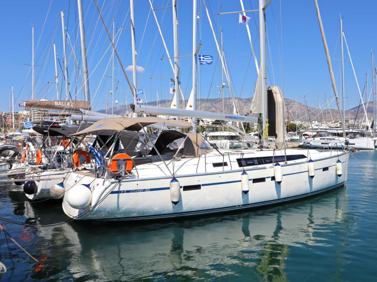 Segelboot mit oder ohne Skipper Bavaria mieten in Gouviá