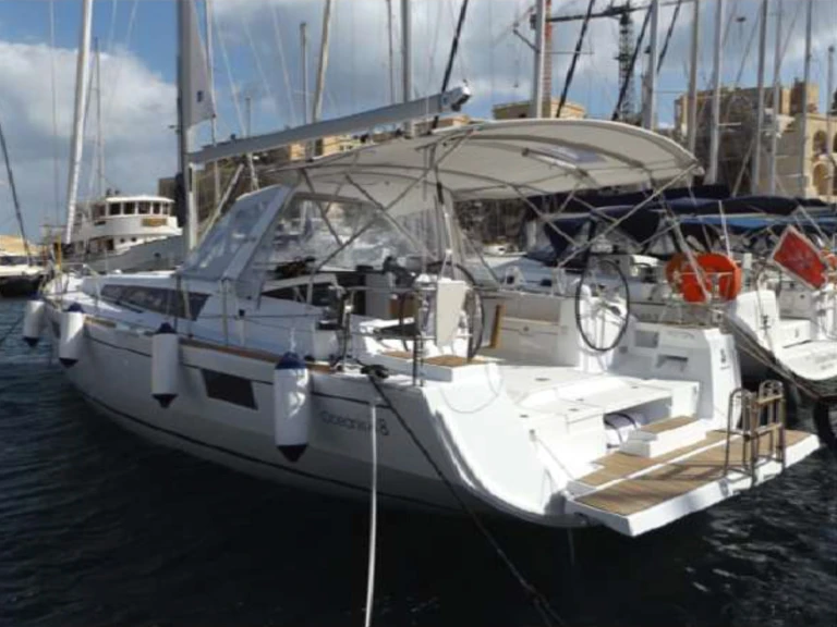 YachtCharter in Kalkara - Bénéteau Oceanis 48 auf SamBoat