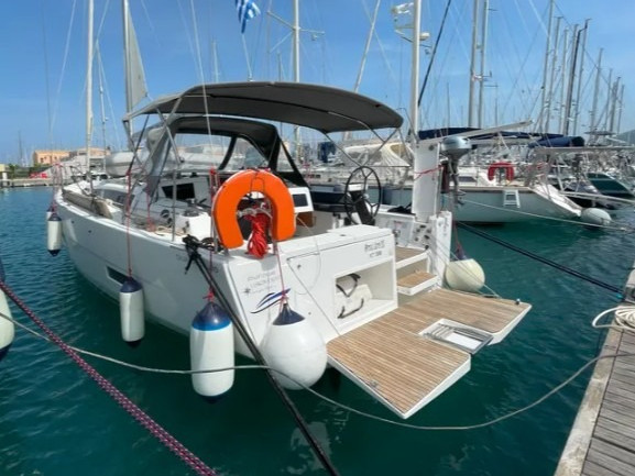 Segelboot mieten in Lefkáda - Dufour Dufour 390 (3 cab. 3 WC)