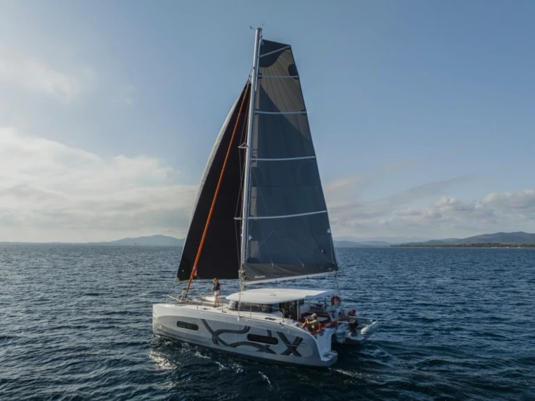 YachtCharter in Lefkáda - Excess Excess 11 (6 cab.) auf SamBoat