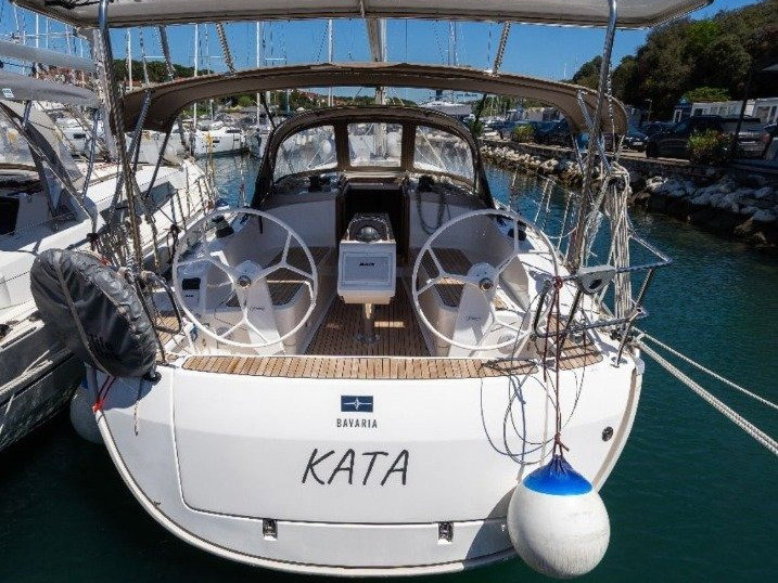 Segelboot mit oder ohne Skipper Bavaria mieten in Pula