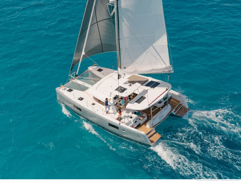 YachtCharter in Volos - Lagoon Lagoon 42 (6 cab.) auf SamBoat