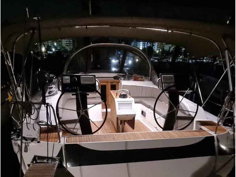 YachtCharter in Skiathos - Bavaria Bavaria Cruiser 51 (5 cab.) auf SamBoat