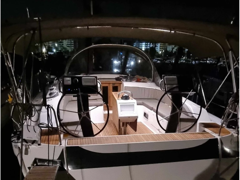 YachtCharter in Skiathos - Bavaria Bavaria Cruiser 51 (5 cab.) auf SamBoat