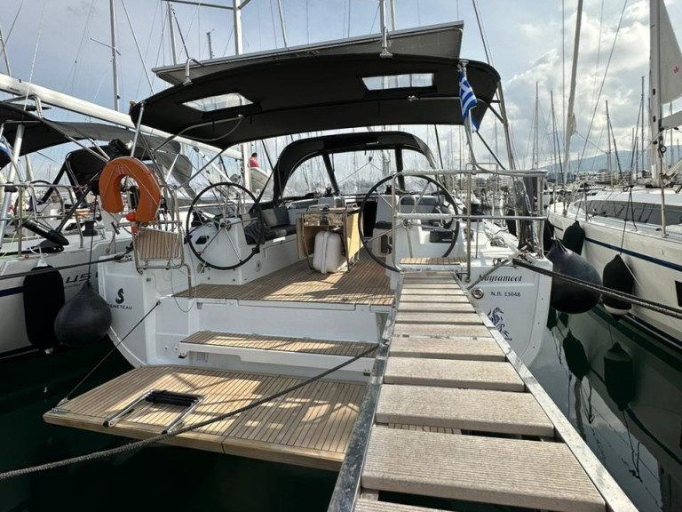 Vermietung Segelboot Bénéteau mit Führerschein