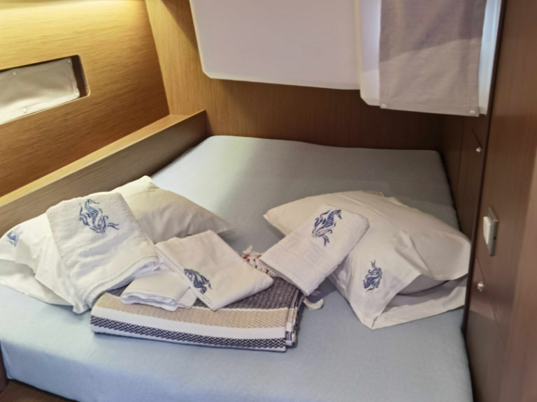 Segelboot mieten in Álimos zum besten Preis