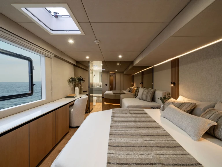 Boot mieten Olbia günstig Sunreef 70