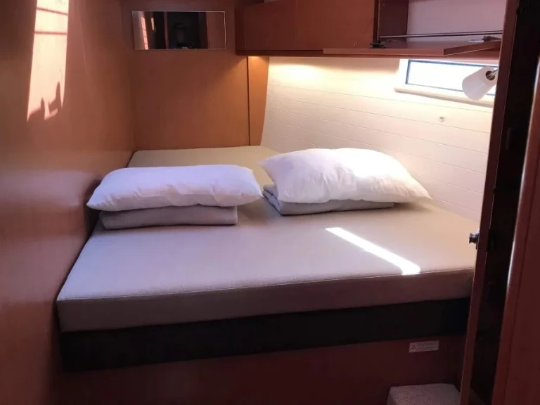 Segelboot mieten in Álimos - Bavaria Bavaria Cruiser 51 (5 cab.)