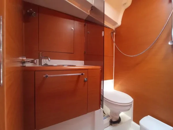 YachtCharter in Lefkáda - Jeanneau Sun Odyssey 439 (4 cab.) auf SamBoat