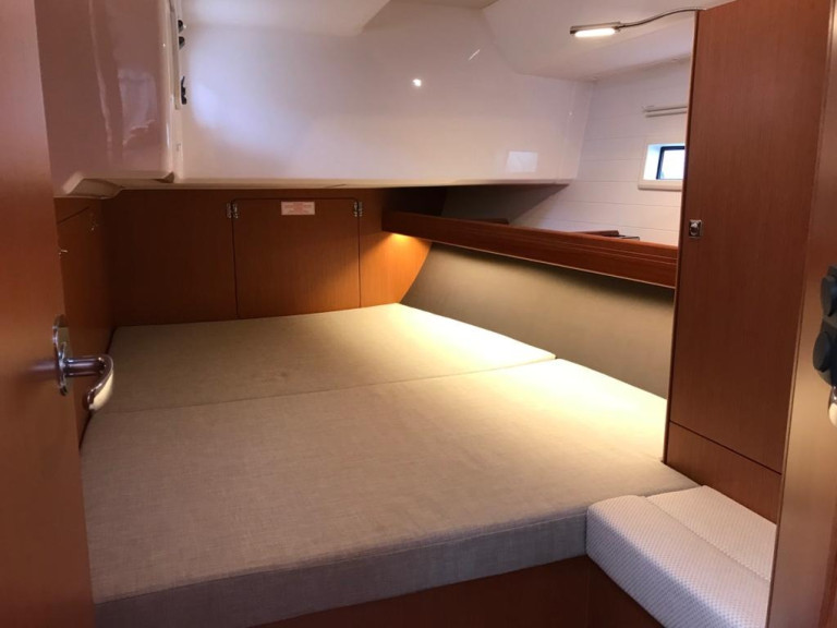 Bavaria Cruiser 46 mieten Gouviá