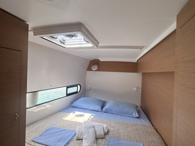 Katamaran mit oder ohne Skipper Excess mieten in Tivat