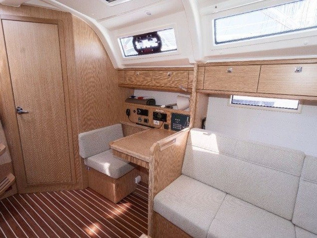 Bootsverleih Bavaria Cruiser 37 Pula Samboat