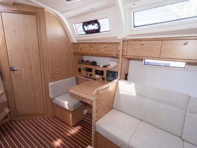 Bootsverleih Bavaria Cruiser 37 Pula Samboat