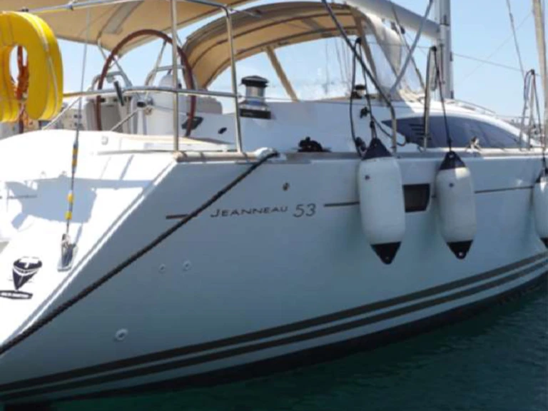 Vermietung Segelboot Jeanneau mit Führerschein